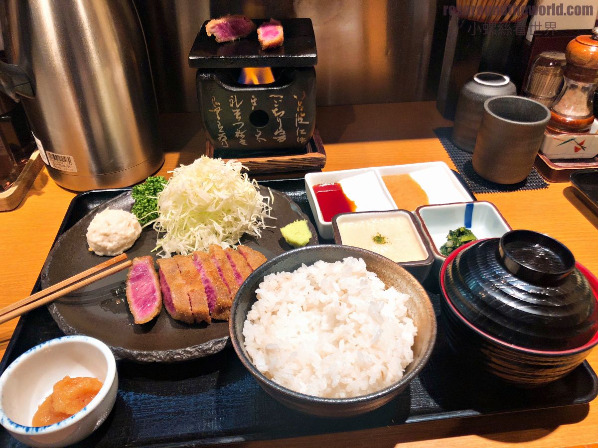 【東京自由行】Tokyo 5天4夜景點安排、住宿、必吃美食、行程規劃、富士山交通整理 - 第3張圖 淺草雷門寺
炸豬排
東京