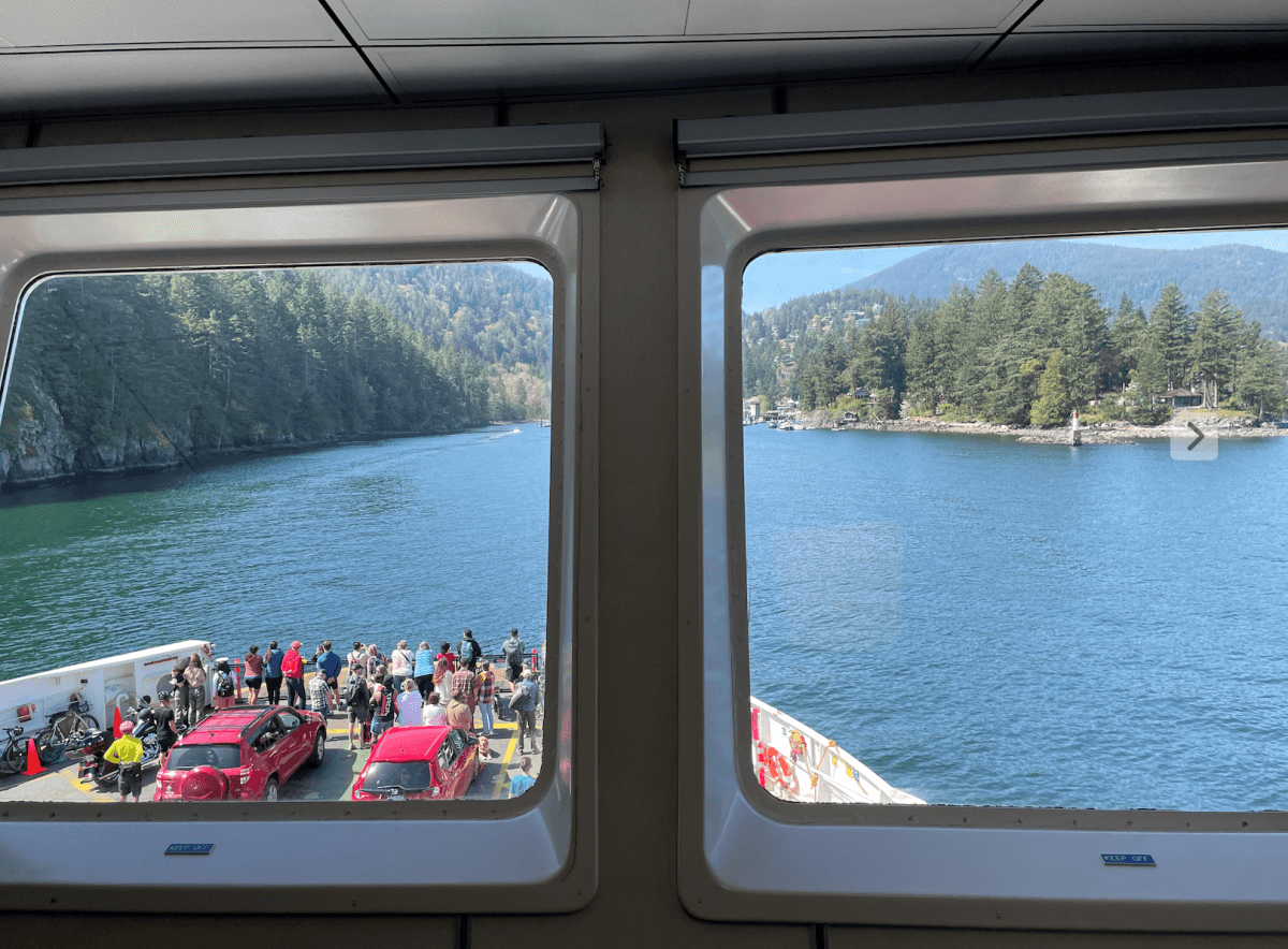 Bowen island交通  BC Ferry