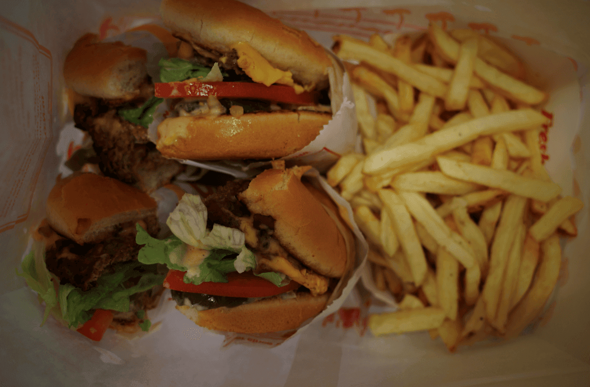 【美國必吃 IN-N-OUT】隱藏菜單這樣點,10個店員沒有告訴你的秘密! - 第5張圖 美國加州必吃In-N-Out Burger