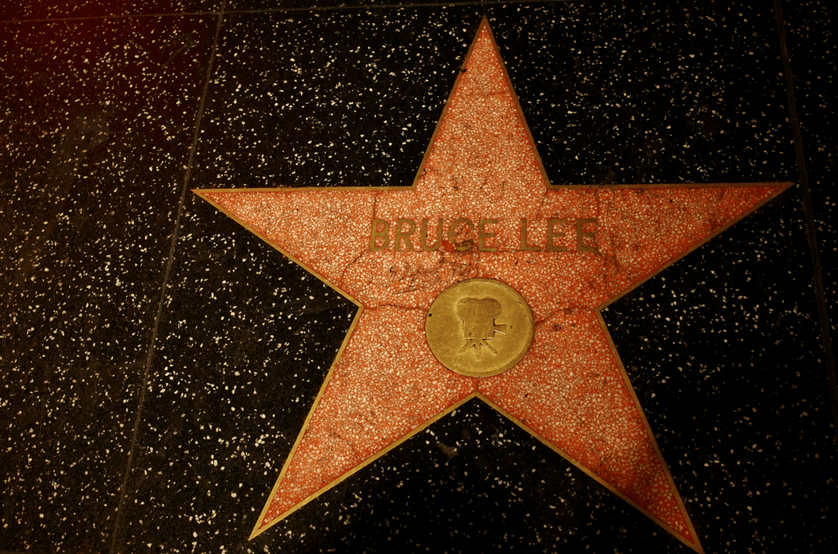 星光大道 李小龍
好萊塢星光大道Walk of Fame
中國劇院TCL Chinese Theatre
好萊塢高地中心（Hollywood & Highland Center）