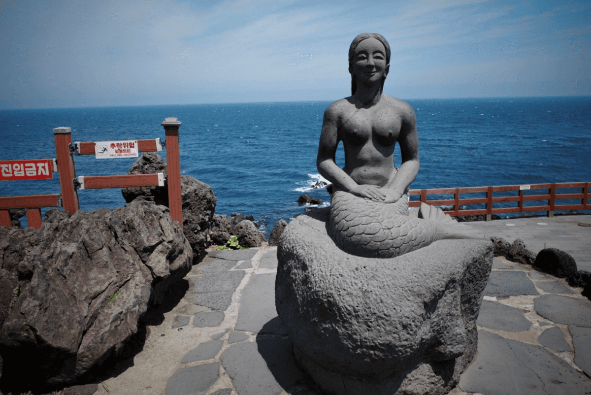 【濟州島自由行不開車攻略】濟州旅遊Jeju Island交通、美食、17個景點地圖(內附韓文翻譯)、門票花費 - 第16張圖 濟州島 Jeju Island 自由行
龍頭岩 용두암
龍淵雲橋 용연구름다리