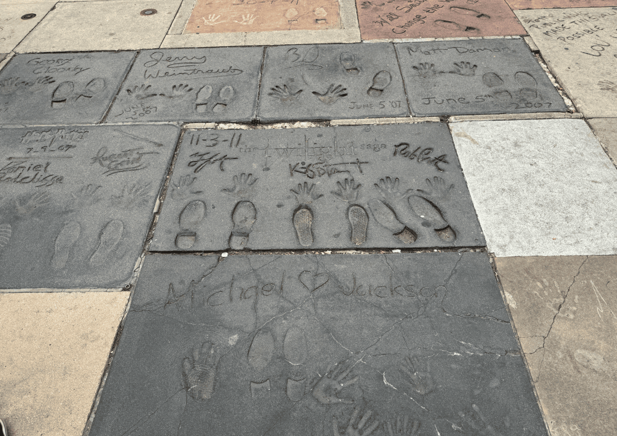 好萊塢星光大道Walk of Fame
中國劇院TCL Chinese Theatre
好萊塢高地中心（Hollywood & Highland Center）