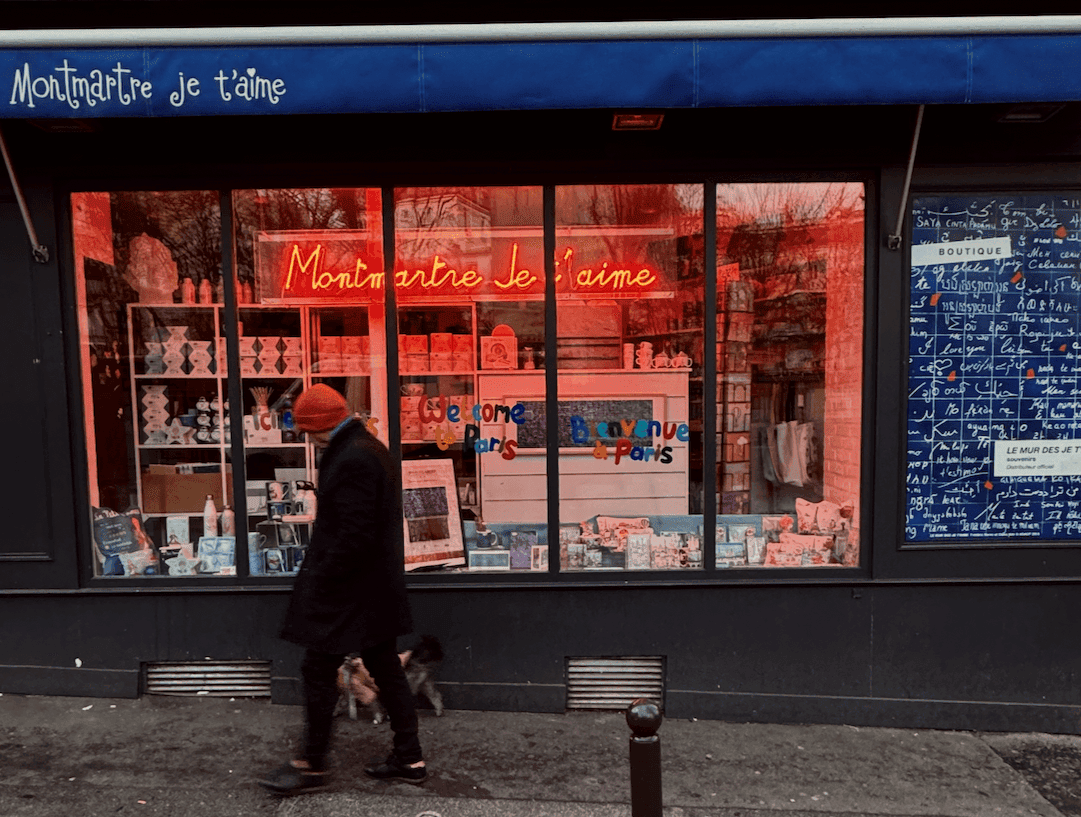 巴黎蒙馬特Montmartre
蒙馬特纜車(Funiculaire de Montmartre)
愛牆 Le Mur des je t'aim 
聖心堂 La Basilique du Sacré-Cœur 
小丘廣場 Place du Tertre
蒙馬特博物館 Musée de Montmartre
玫瑰之家 La Maison Rose
達利妲廣場 Place Dalida
紅磨坊 Moulin Rouge
Rue de l'Abreuvoir
狡兔酒吧
沈默的房子
畢卡索故居
蒙馬特葡萄園
