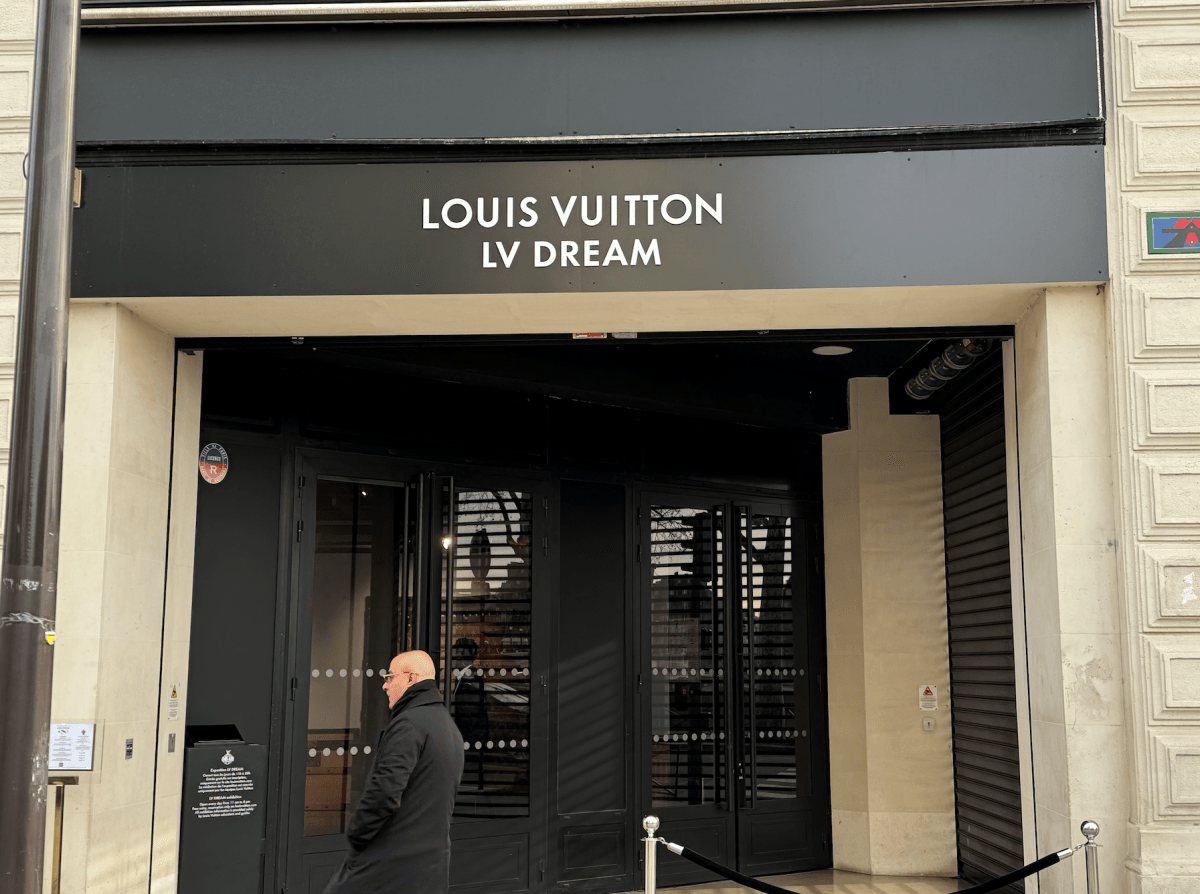 LV DREAM 160週年免費展覽
LV巧克力
LV咖啡廳
Maxime Frédéric at Louis Vuitton
