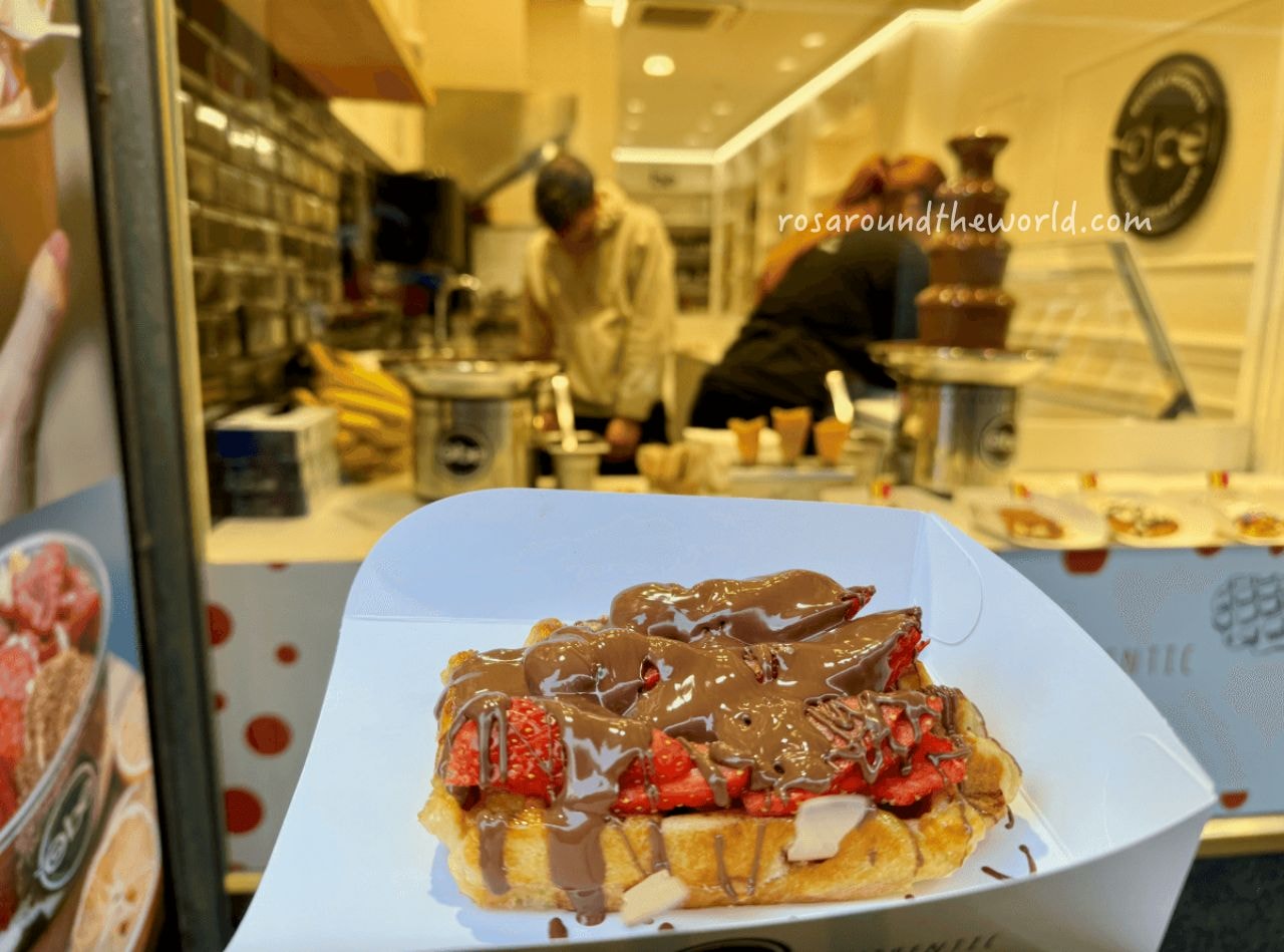 【布魯塞爾美食】布魯塞爾鬆餅Maison Dandoy 必吃百年老店 - 第6張圖