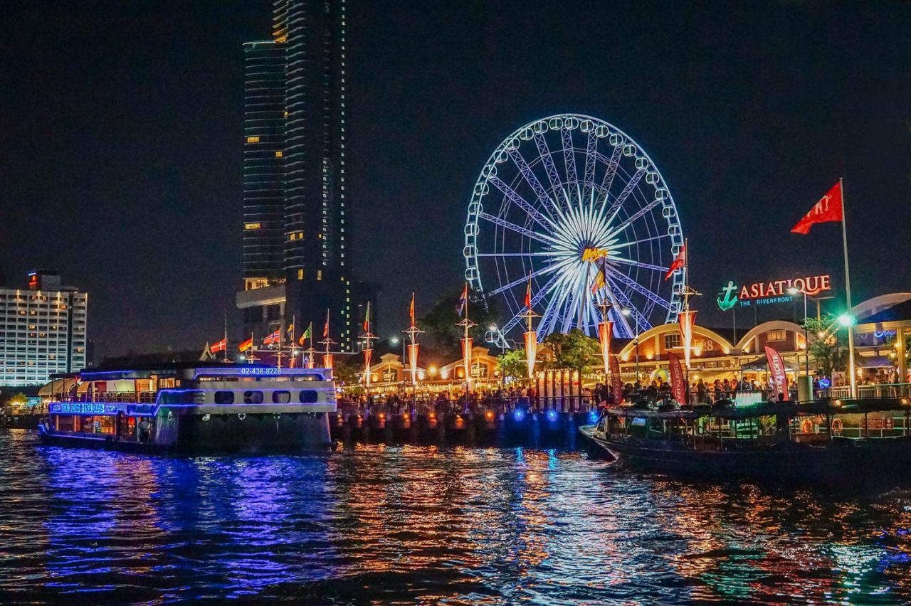 【Asiatique河濱夜市】免費接駁船、營業時間&舊倉庫改建酒吧 - 第4張圖 【Asiatique河濱夜市】免費接駁船、營業時間&舊倉庫改建酒吧