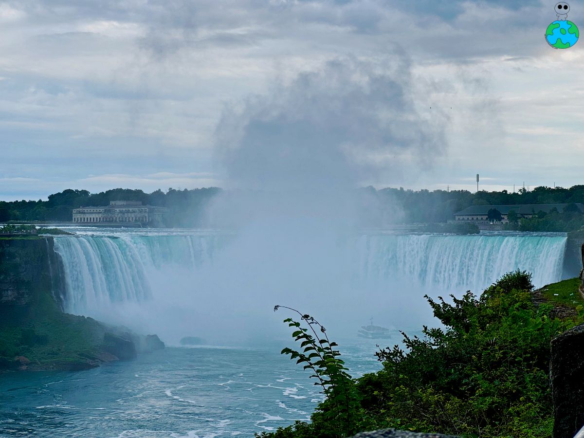 Niagara Falls Hornblower Cruise 