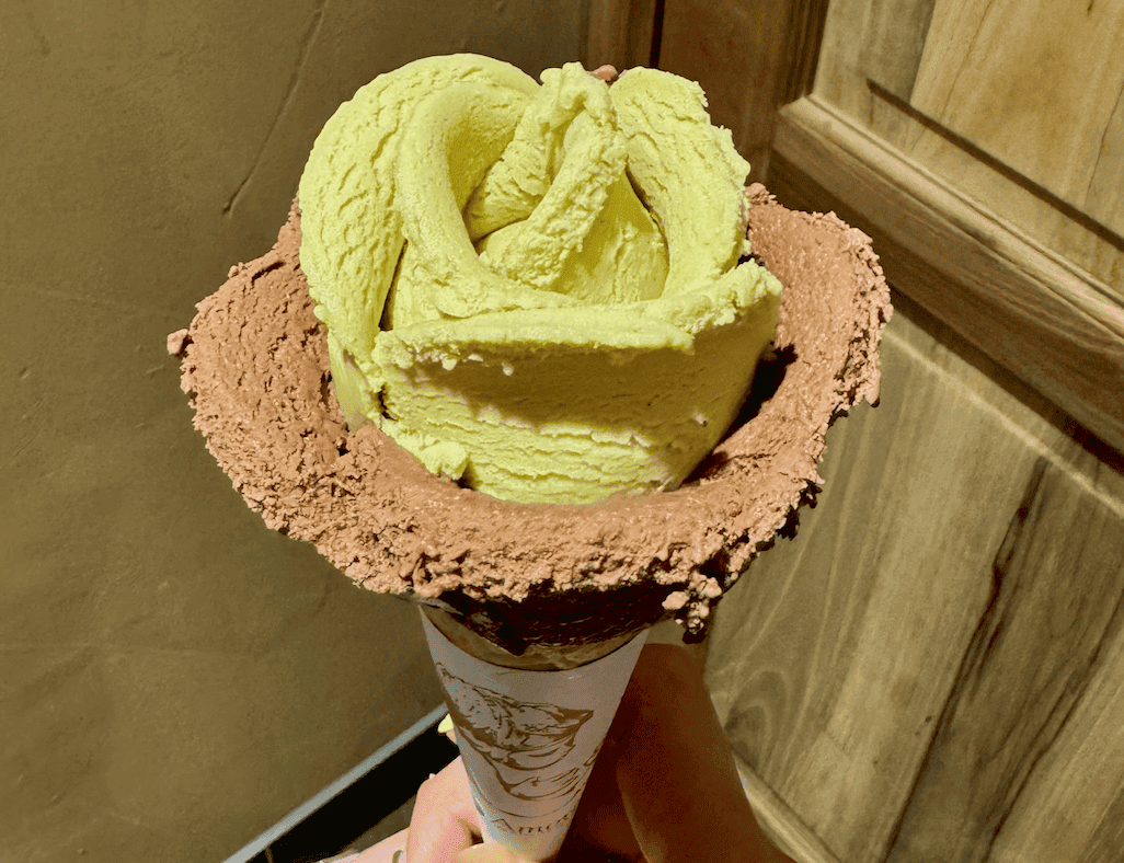 【歐洲美食推薦】Amorino Gelato小天使冰淇淋:好吃又好看的玫瑰花義式冰淇淋 - 第1張圖