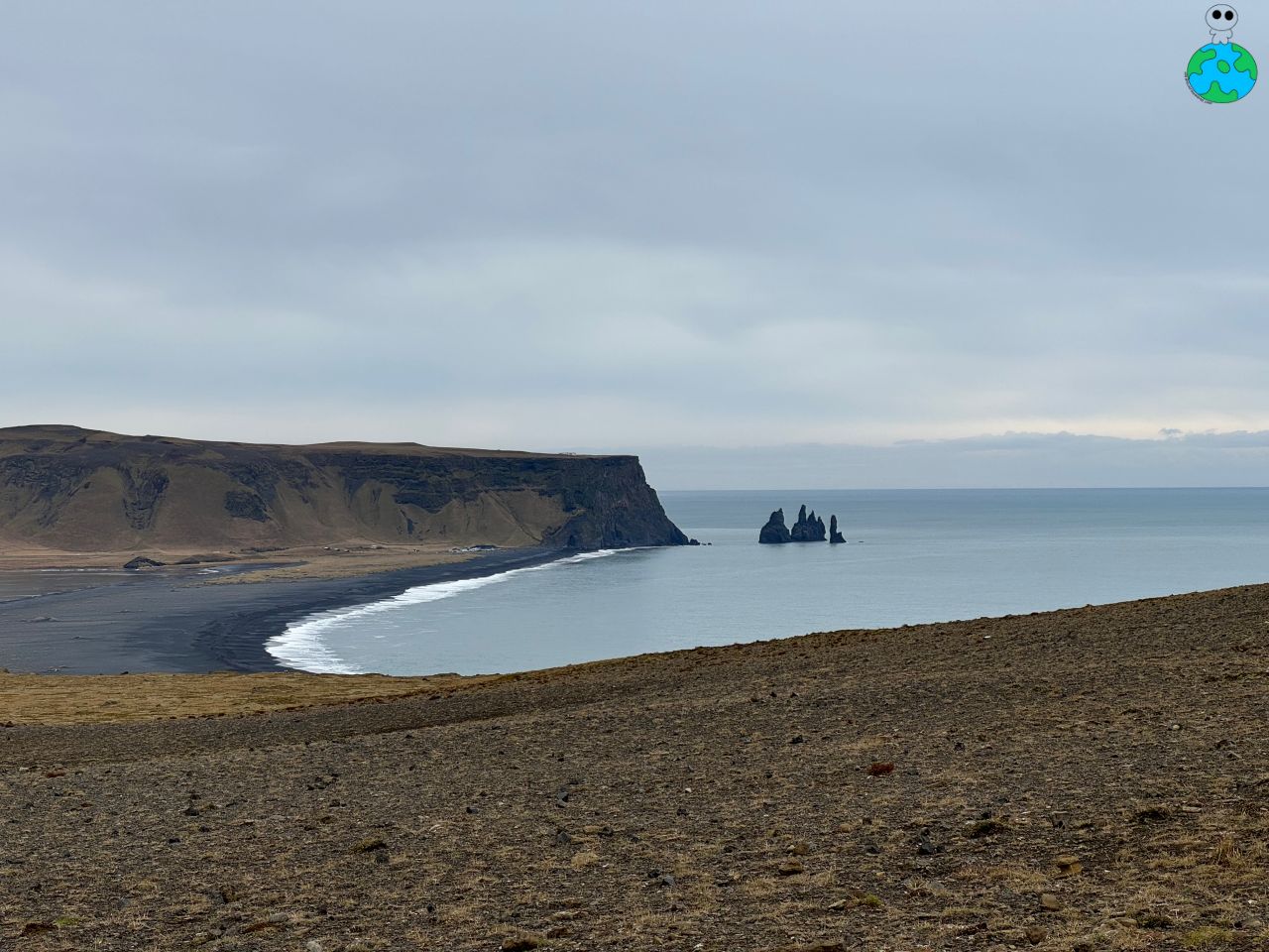【冰島黑沙灘Reynisfjara】維克Vik黑沙灘玄武岩攻略 - 第12張圖 冰島黑沙灘(Reynisfjara)玄武岩