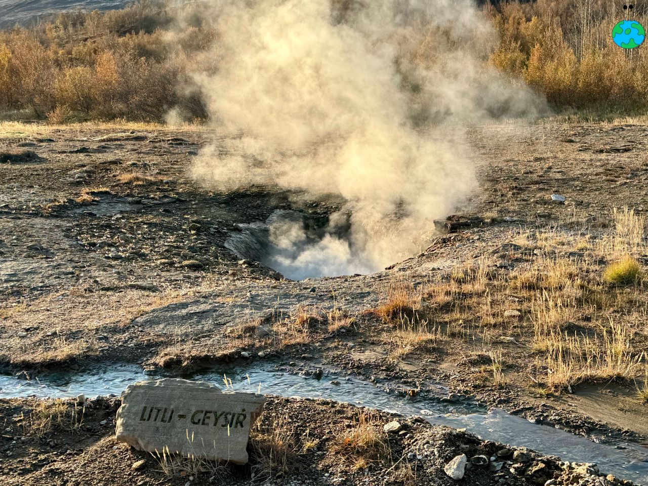 【冰島黃金圈景點】史托克Strokkur Geyser &蓋歇爾間歇泉 - 第5張圖 冰島間歇泉Geysir