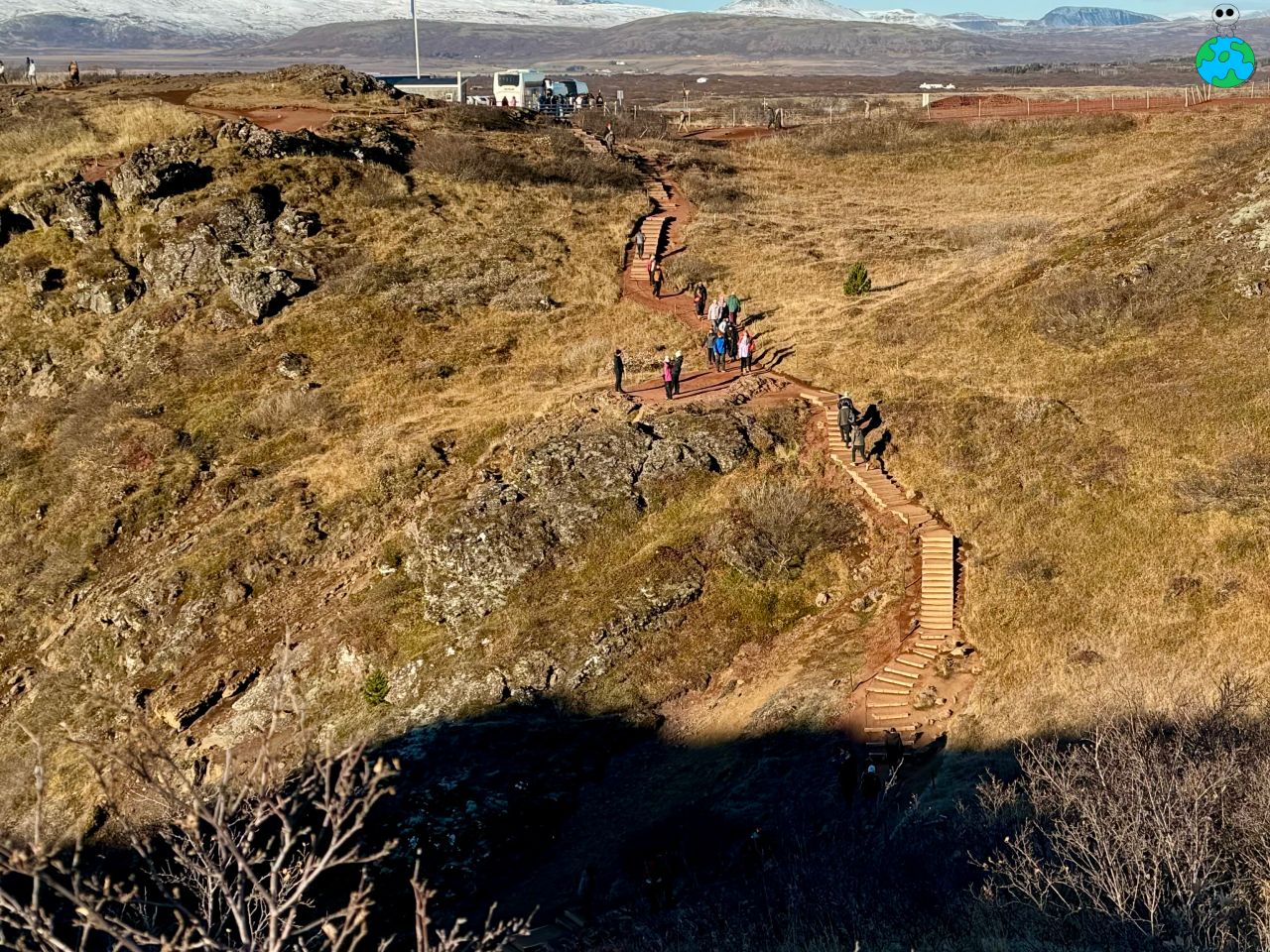 【冰島黃金圈景點】凱瑞斯火口湖Kerið 門票/路線/形成原因 - 第7張圖
