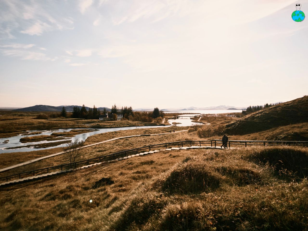 【冰島黃金圈景點】辛格韋德利國家公園Þingvellir,古老議會Alþingi - 第10張圖 辛格韋德利國家公園