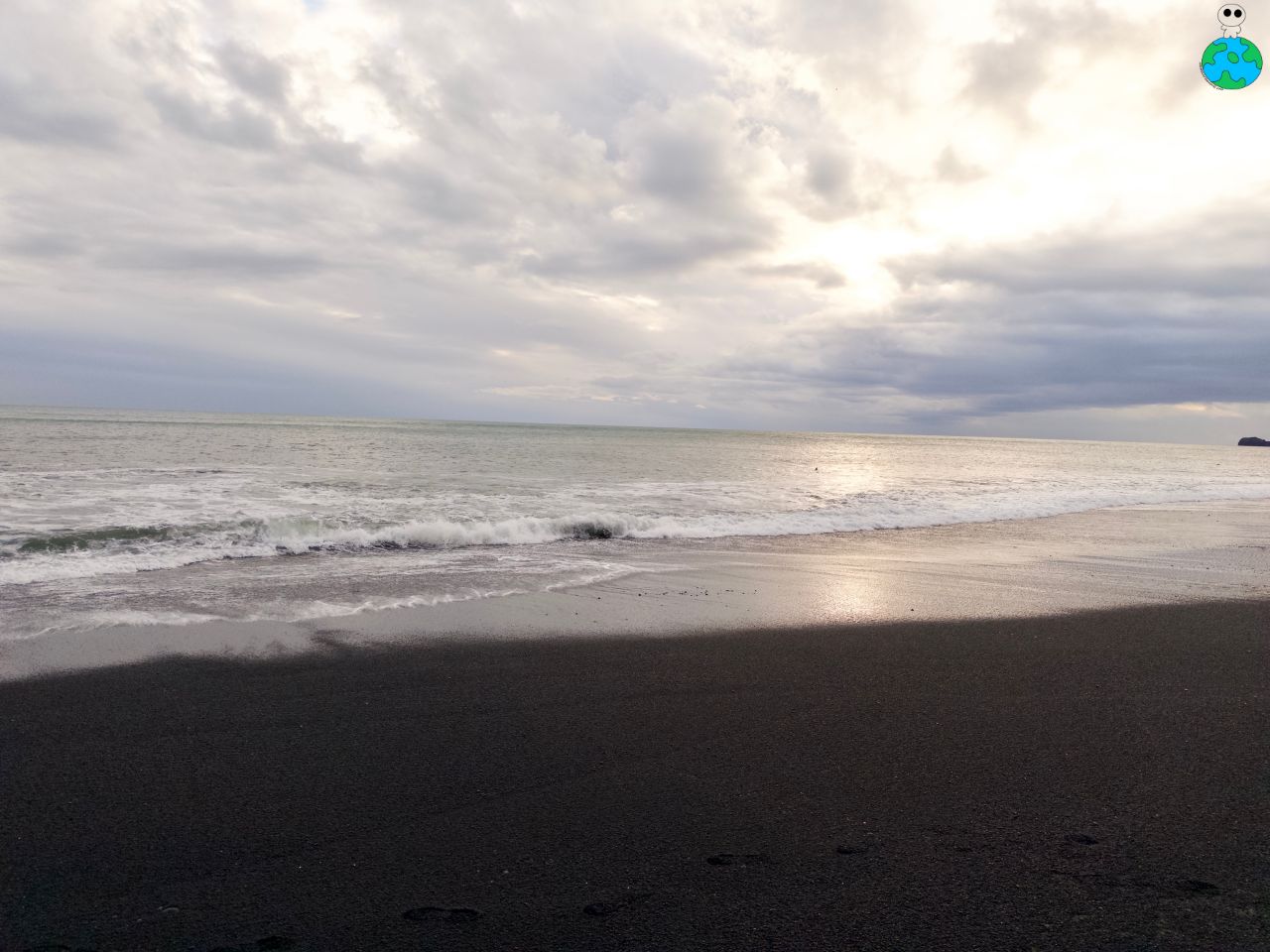 【冰島黑沙灘Reynisfjara】維克Vik黑沙灘玄武岩攻略 - 第6張圖 冰島黑沙灘(Reynisfjara)