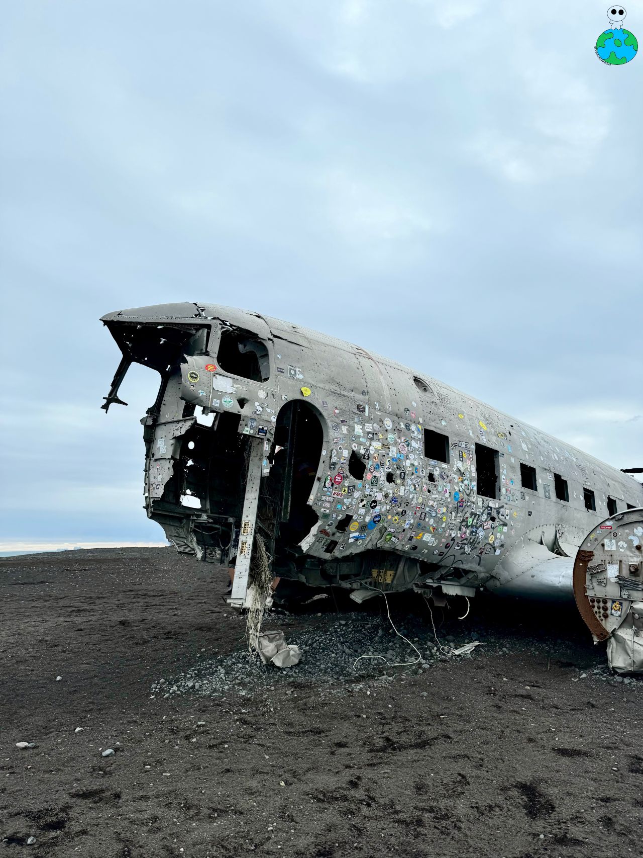 【冰島景點】冰島黑沙灘飛機殘骸地點、接駁車時間&費用 - 第5張圖 冰島飛機殘骸歷史