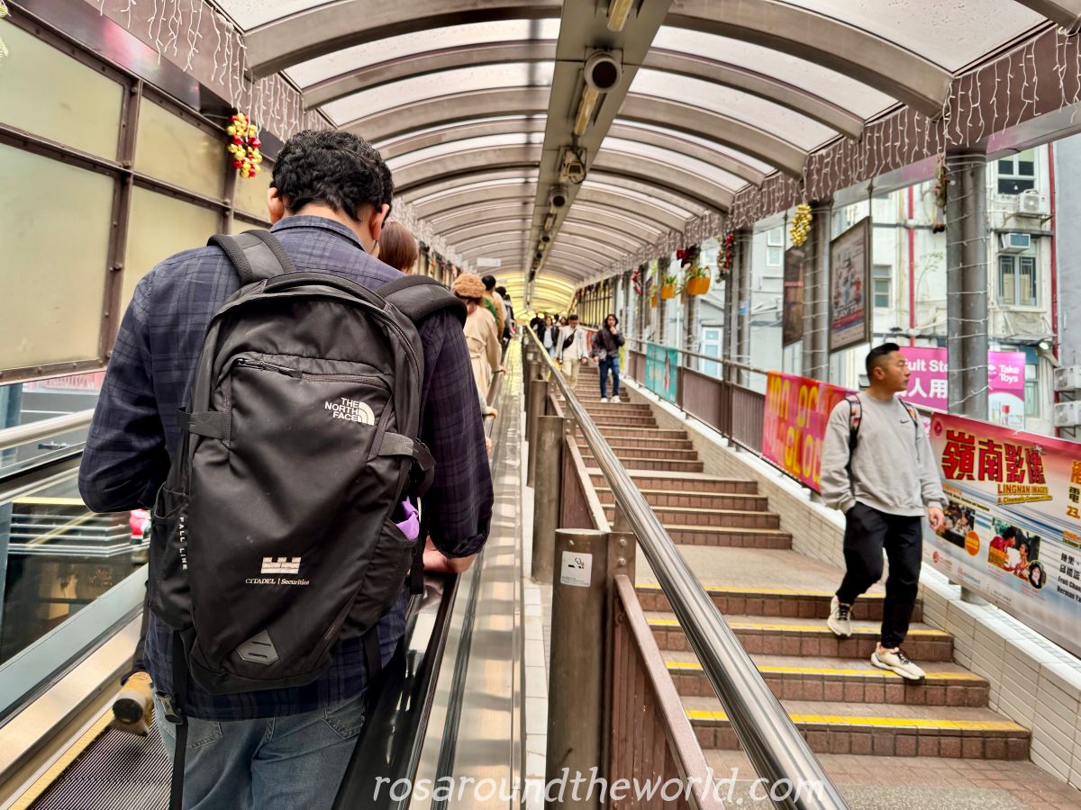 【2025香港景點】嘉咸街壁畫怎麼去?IG爆紅的中環塗鴉牆 - 第4張圖