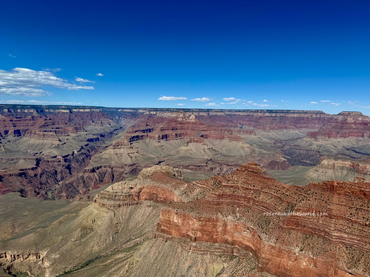 這張圖片的 alt 屬性值為空，它的檔案名稱為 Las-Vegasjpg.jpg