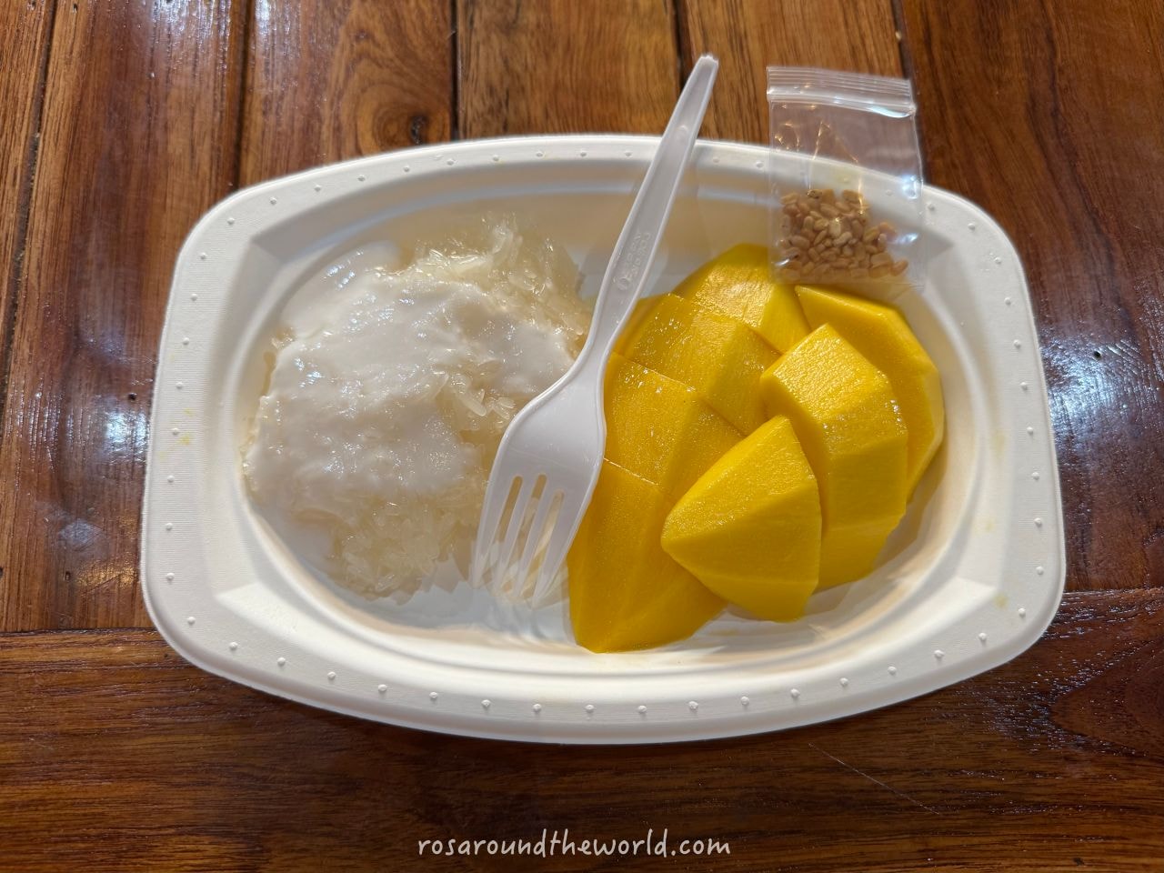 【曼谷老城區美食】K. Panich 芒果糯米飯,連續多年米其林推薦 - 第3張圖