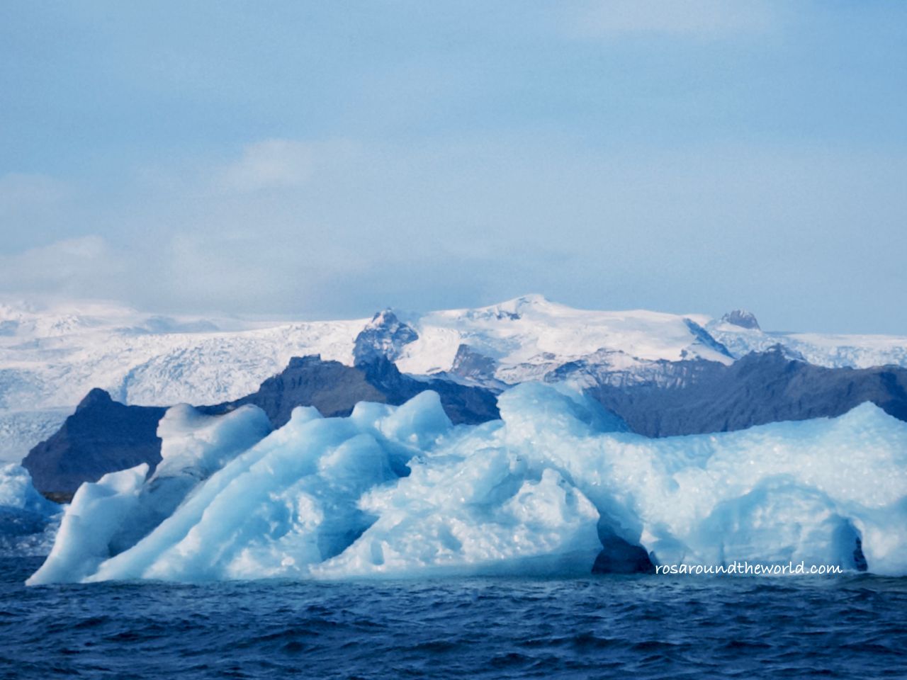 【冰島景點】Jökulsárlón 傑古沙龍冰河湖遊船、住宿、鑽石沙灘 - 第1張圖 【冰島景點】Jökulsárlón 傑古沙龍冰河湖遊船、住宿、鑽石沙灘