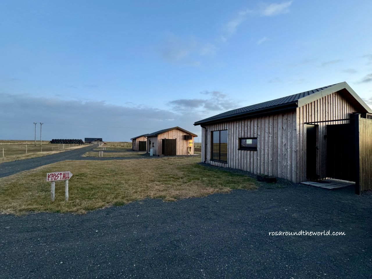 【冰島極光住宿推薦】Sleeping with the Horses:冰島馬互動、極光看到飽! - 第3張圖 【冰島極光住宿推薦】Sleeping with the Horses:冰島馬互動、極光看到飽!