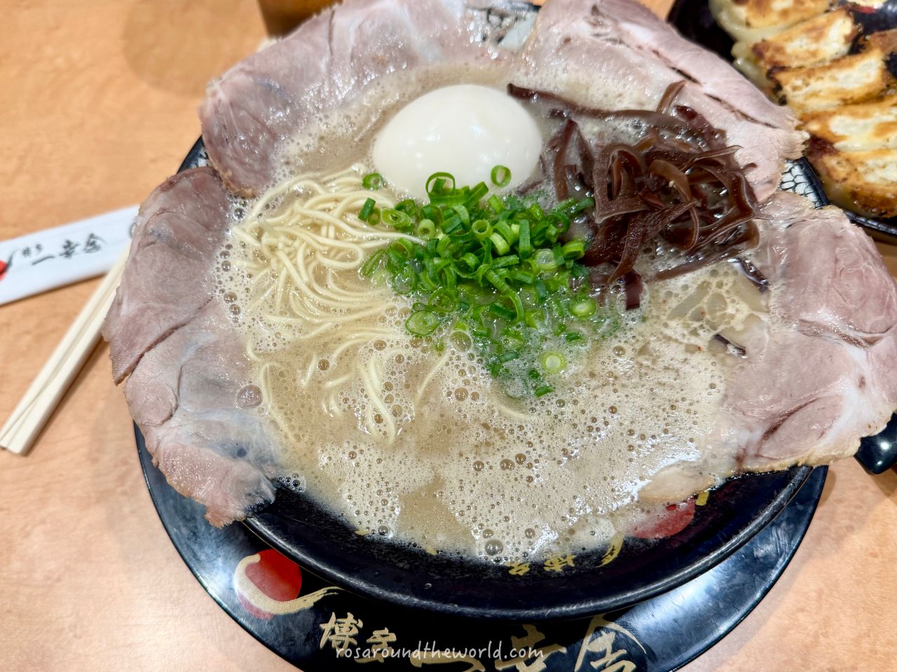 【2025福岡美食】博多一幸舍拉麵,元祖泡系豚骨拉麵 - 第3張圖