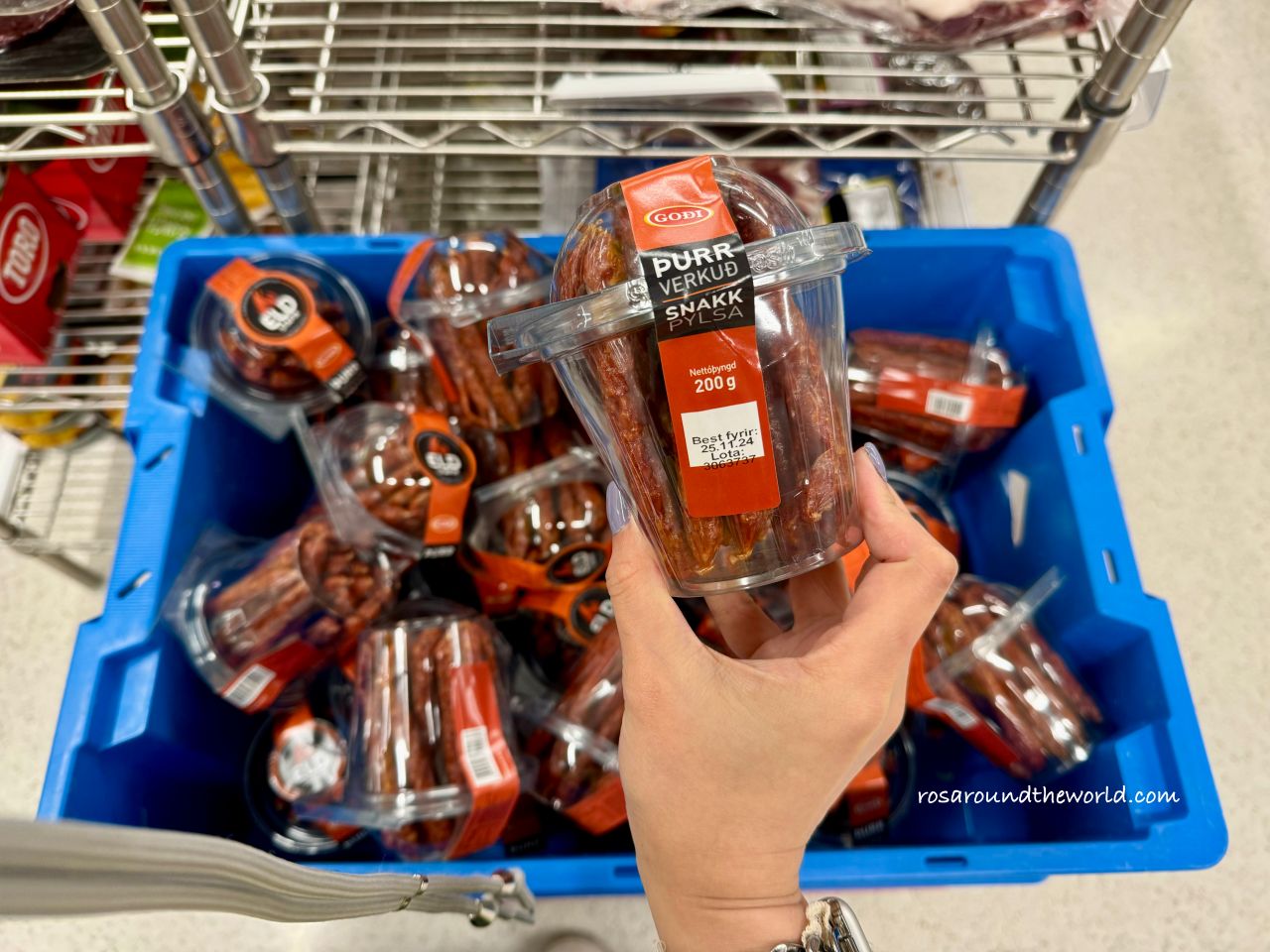 【冰島小豬超市買什麼?】小豬超市必買:購物袋、魚子醬牙膏 - 第11張圖 【冰島小豬超市買什麼?】小豬超市必買:購物袋、魚子醬牙膏