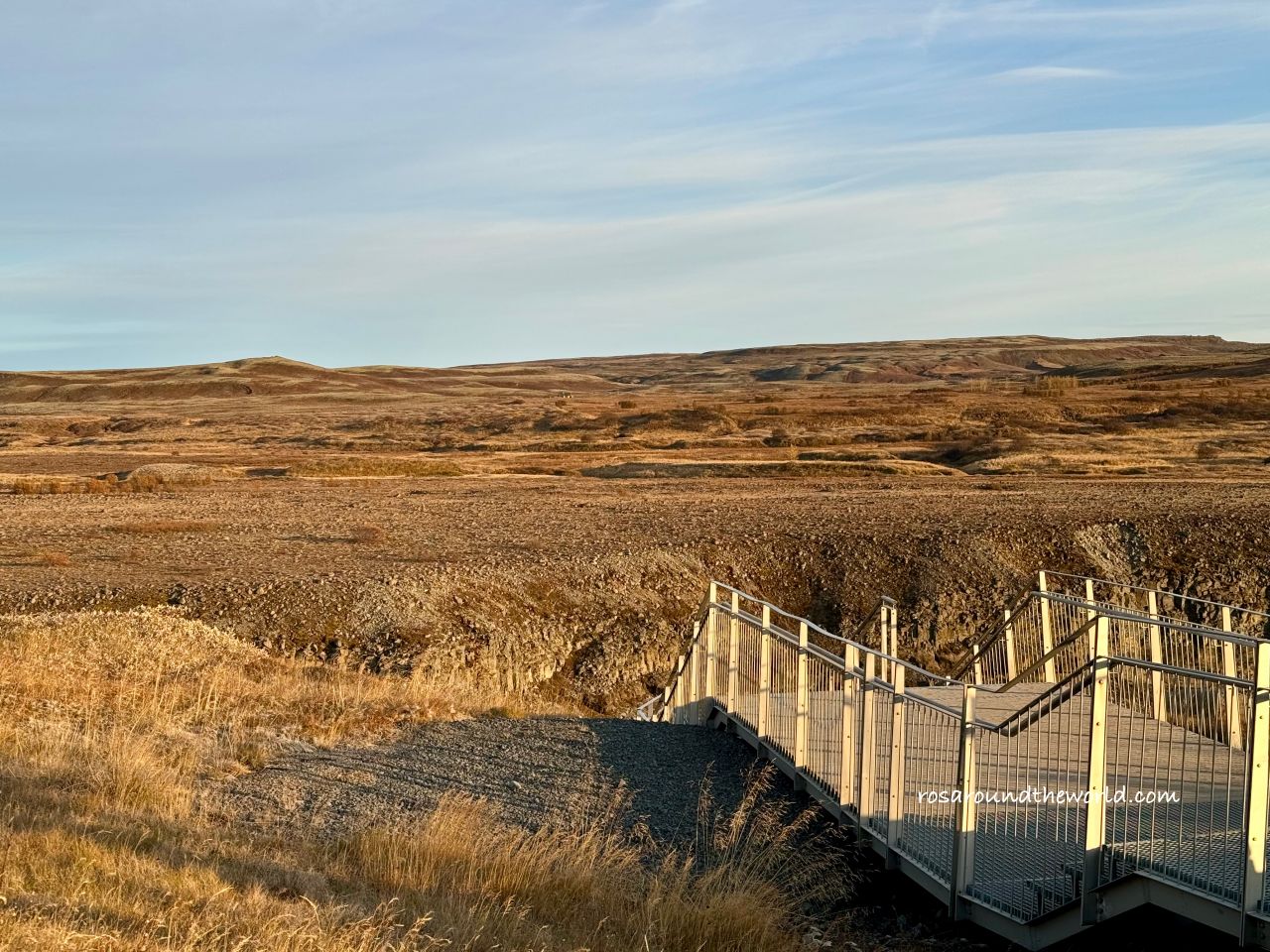 【冰島黃金圈景點】古佛斯瀑布Gullfoss，黃金瀑布羊肉湯