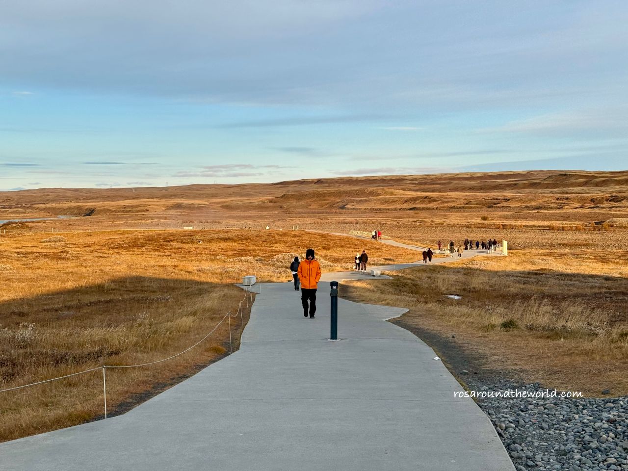 【冰島黃金圈景點】古佛斯瀑布Gullfoss，黃金瀑布羊肉湯