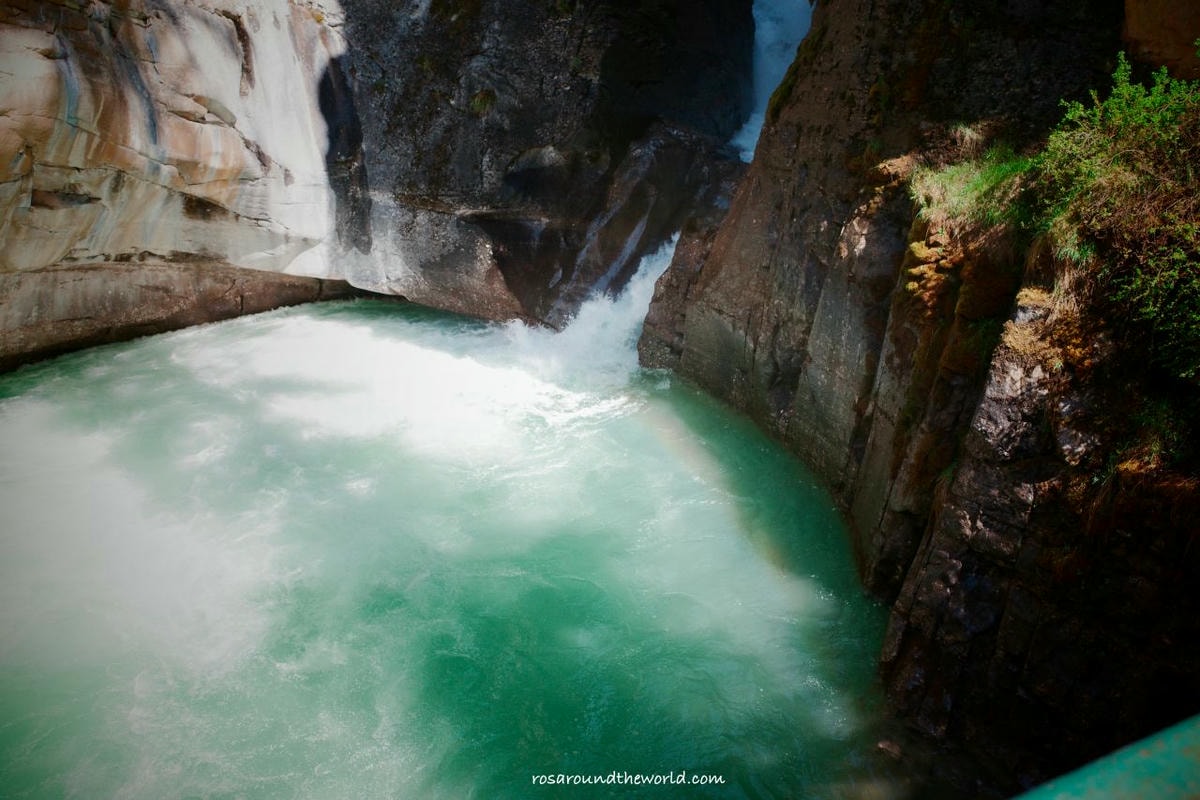 【班夫景點推薦】Johnston Canyon 強斯頓峽谷冬天、路線、交通攻略 - 第17張圖