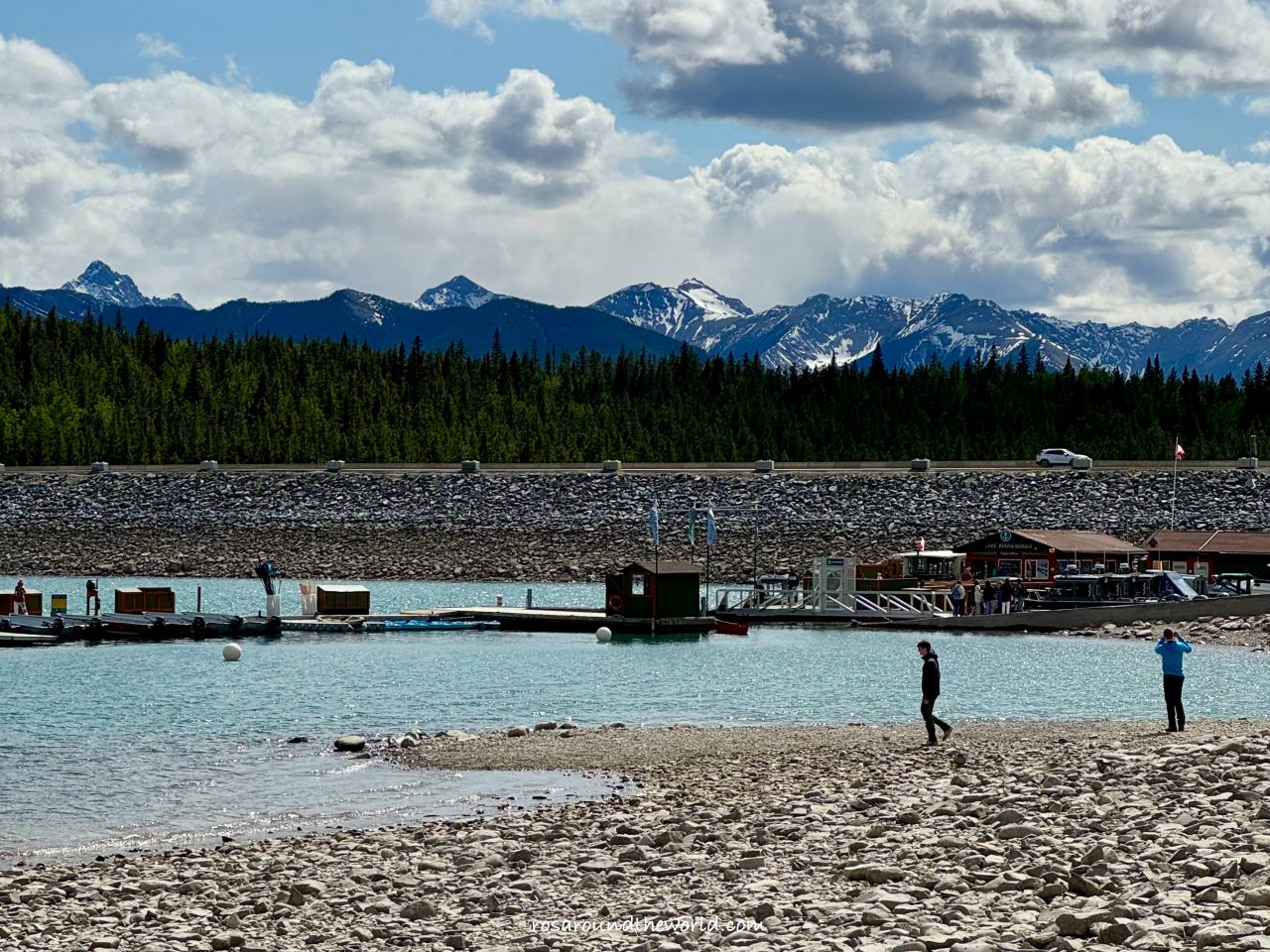 【班夫景點推薦】明尼旺卡湖Lake Minnewanka,落磯山脈最大人工湖 - 第6張圖