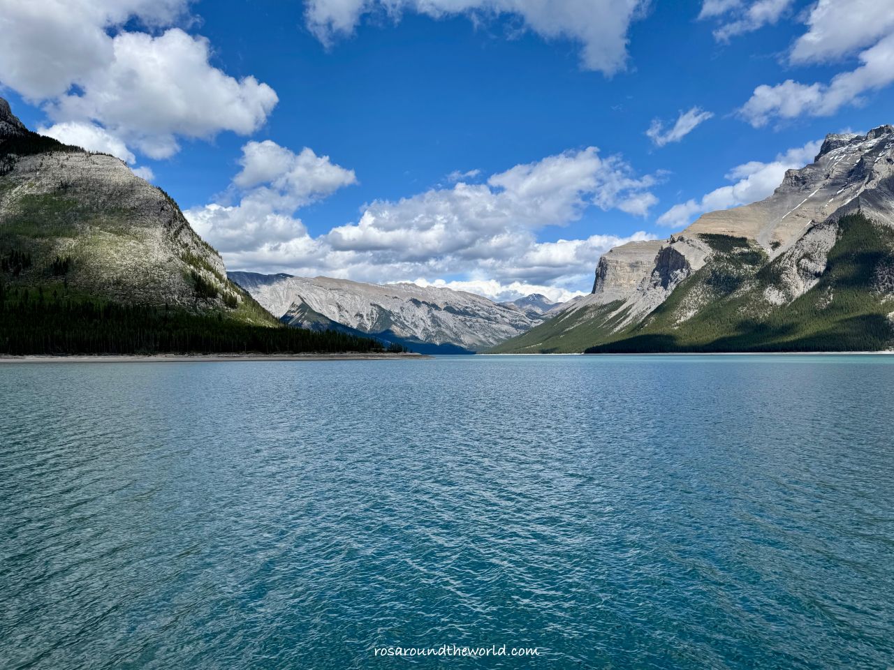 【班夫景點推薦】明尼旺卡湖Lake Minnewanka,落磯山脈最大人工湖 - 第2張圖