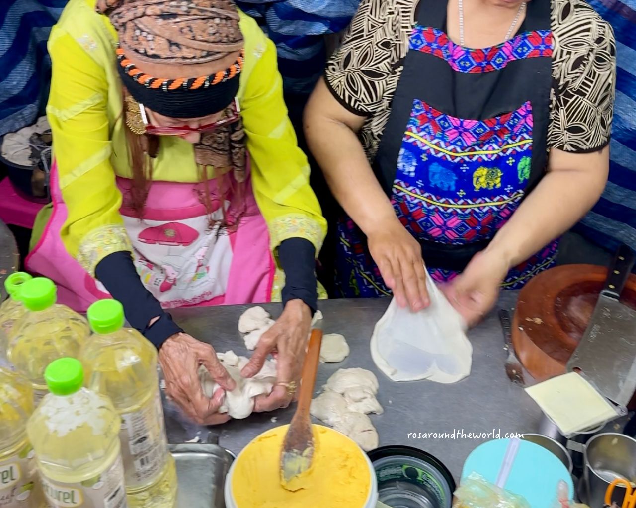 【清邁塔佩門美食】Rotee Pa Day香蕉煎餅,米其林必比登推薦Roti - 第6張圖