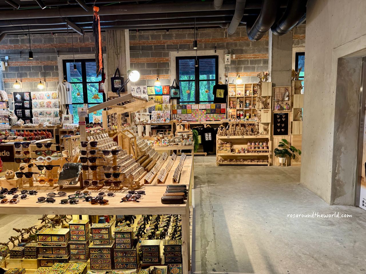 【尼曼區逛街地圖】清邁尼曼一號必買必吃＆白色市集時間