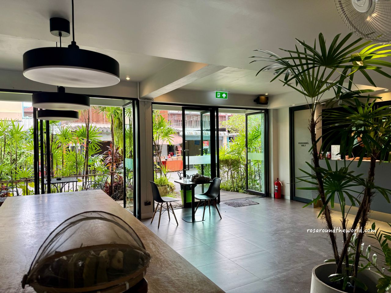 【清邁古城區住宿】POR Arak免費早餐、有泳池、地點方便