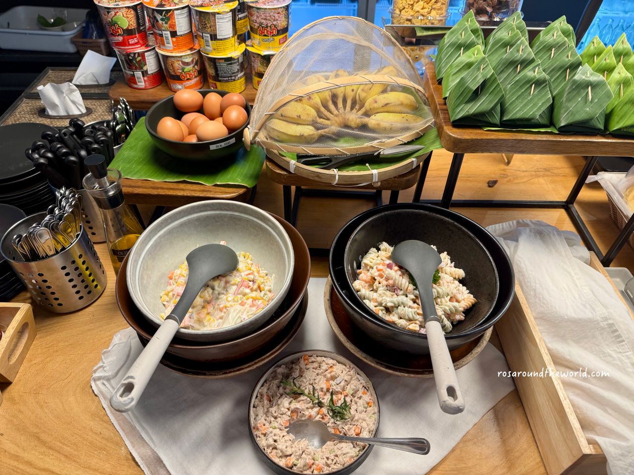 【清邁古城區住宿】POR Arak免費早餐、有泳池、地點方便