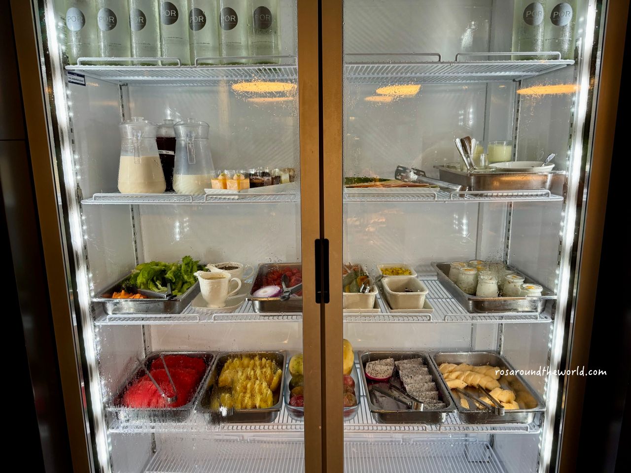 【清邁古城區住宿】POR Arak免費早餐、有泳池、地點方便