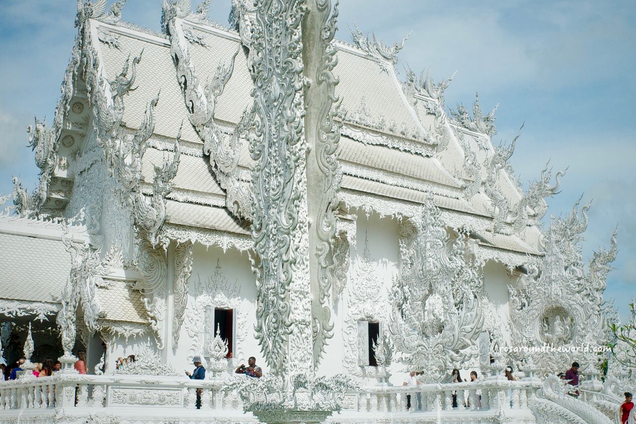【清萊一日遊推薦】白廟、藍廟、黑廟、長頸族村＆午餐推薦