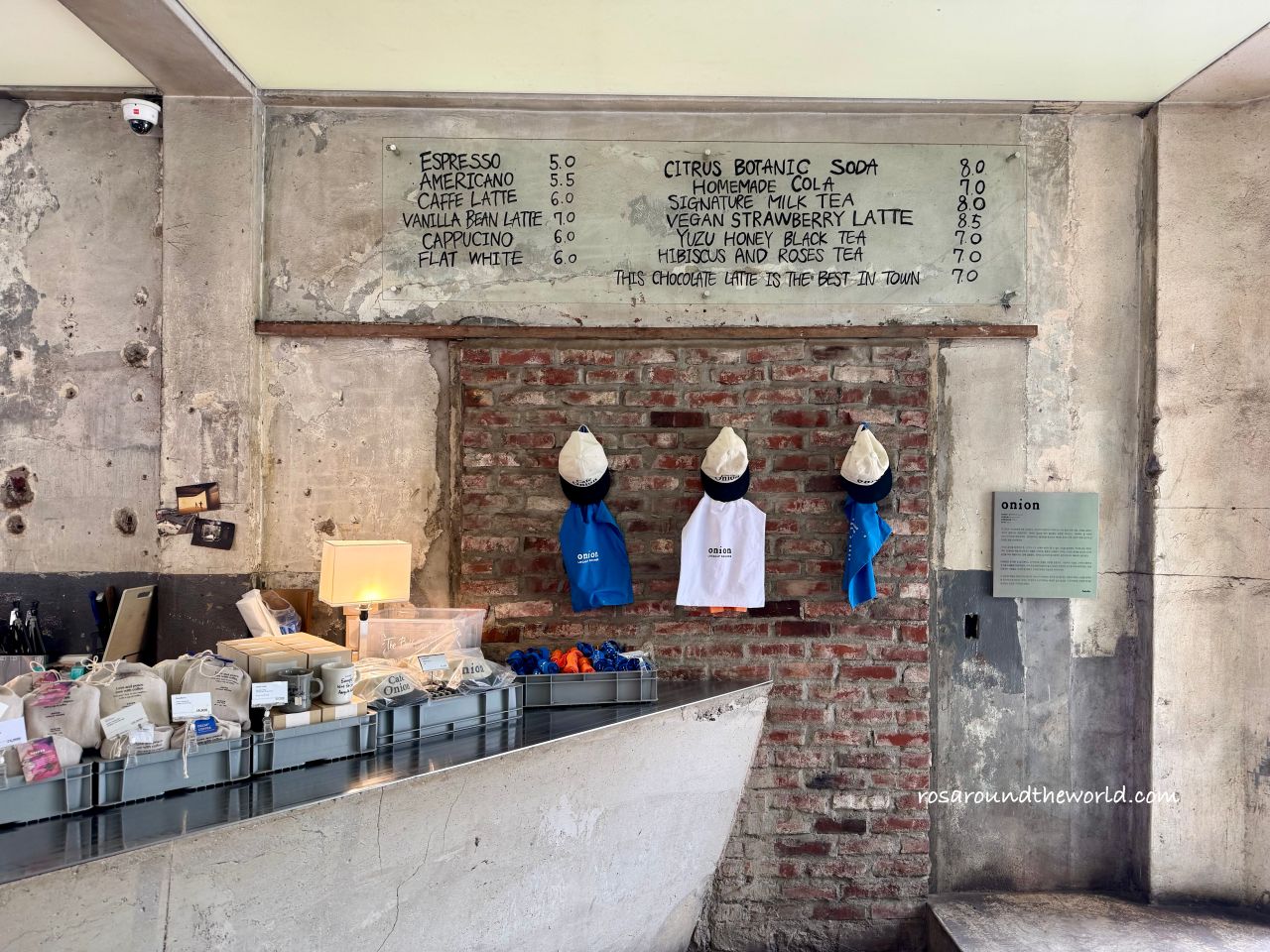 【首爾連鎖咖啡廳】Cafe Onion聖水洞菜單、必吃推薦,工業風超好拍! - 第5張圖 【首爾連鎖咖啡廳】Cafe Onion聖水洞菜單、必吃推薦,工業風超好拍!