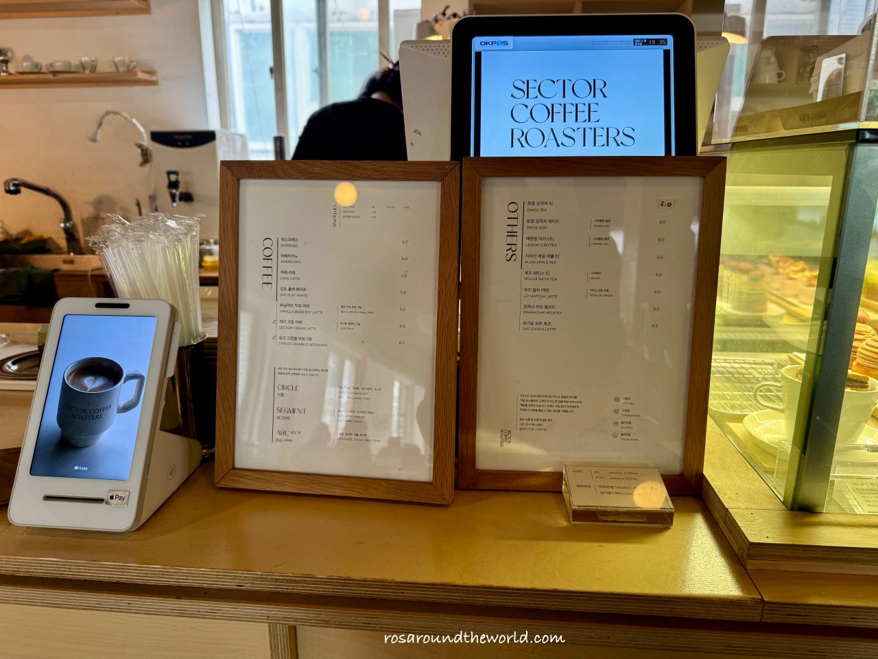 【明洞咖啡廳推薦】Sector Coffee維也納咖啡必喝,高質感乙支路美食 - 第7張圖 【明洞咖啡廳推薦】Sector Coffee維也納咖啡必喝,高質感乙支路美食