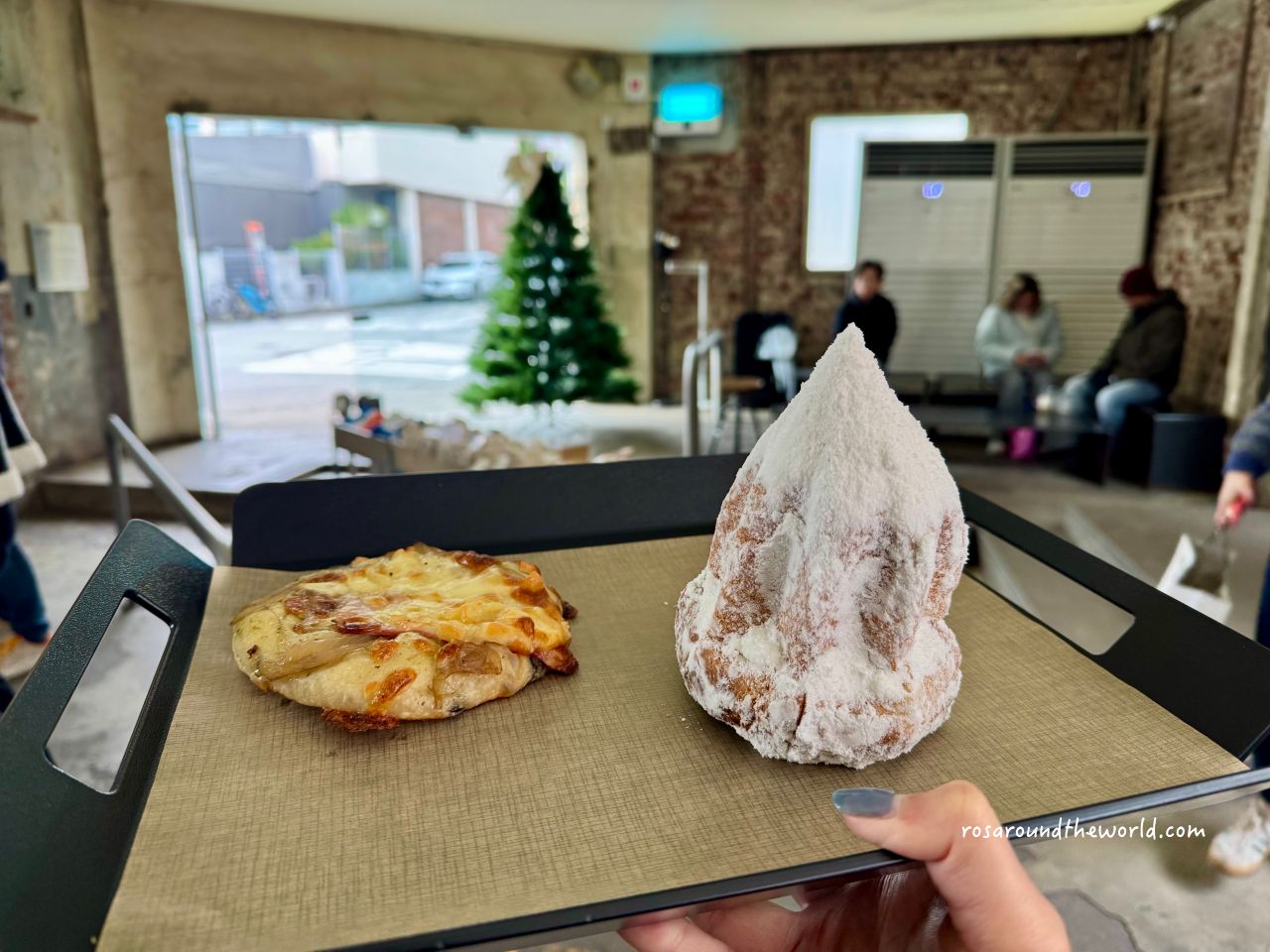 【首爾連鎖咖啡廳】Cafe Onion聖水洞菜單、必吃推薦,工業風超好拍! - 第4張圖 【首爾連鎖咖啡廳】Cafe Onion聖水洞菜單、必吃推薦,工業風超好拍!