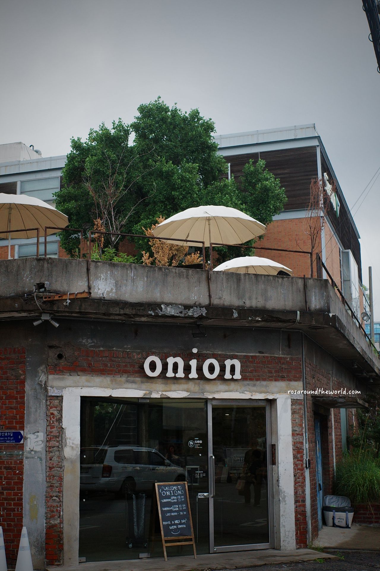 【首爾連鎖咖啡廳】Cafe Onion聖水洞菜單、必吃推薦,工業風超好拍! - 第8張圖 【首爾連鎖咖啡廳】Cafe Onion聖水洞菜單、必吃推薦,工業風超好拍!