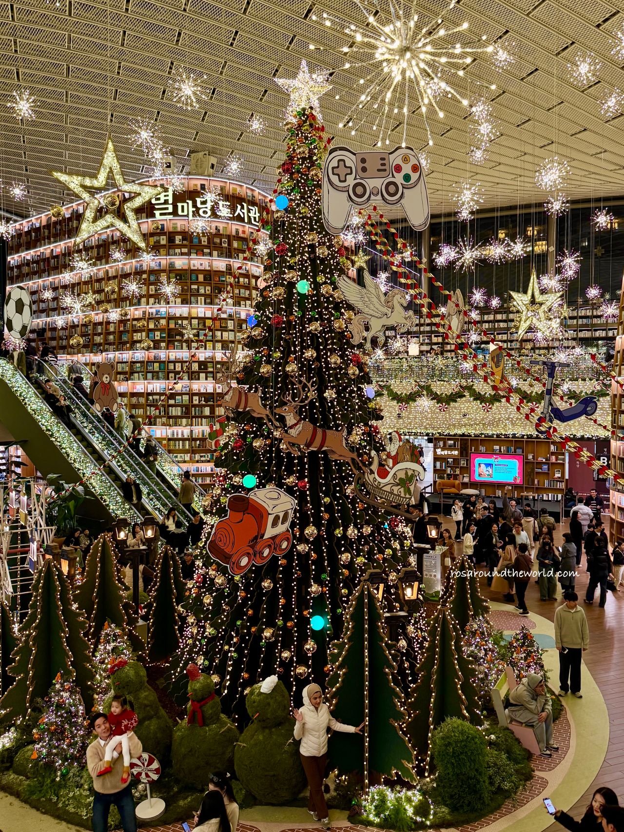 【首爾景點】COEX Mall星空圖書館交通、開放時間,聖誕節必去! - 第8張圖 【首爾景點】COEX Mall星空圖書館交通、開放時間,聖誕節必去!