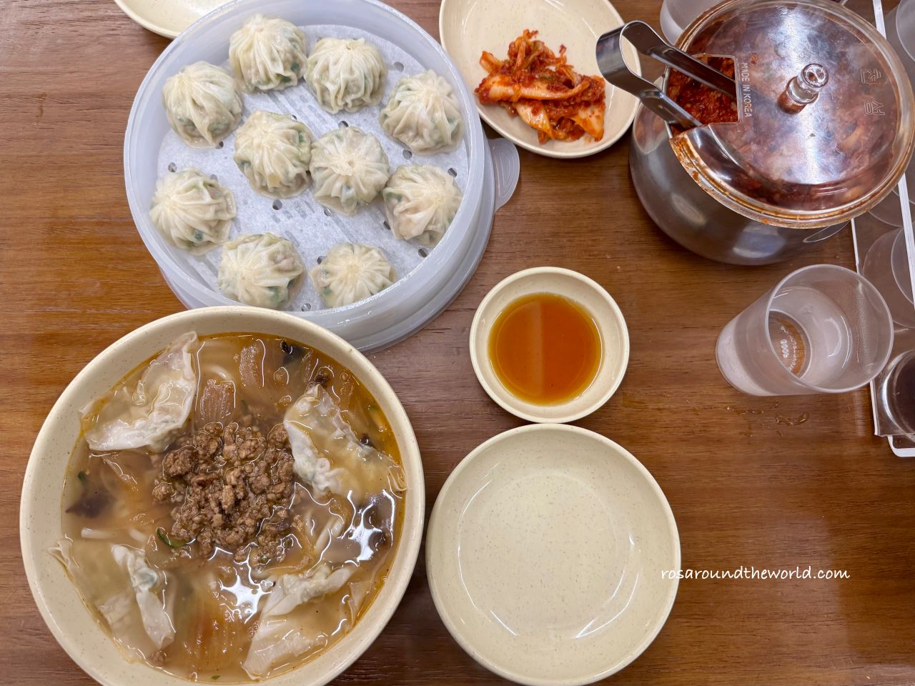 【明洞美食推薦】明洞餃子菜單、營業時間,連續9年米其林推薦 - 第2張圖 【明洞美食推薦】明洞餃子菜單、營業時間,連續9年米其林推薦