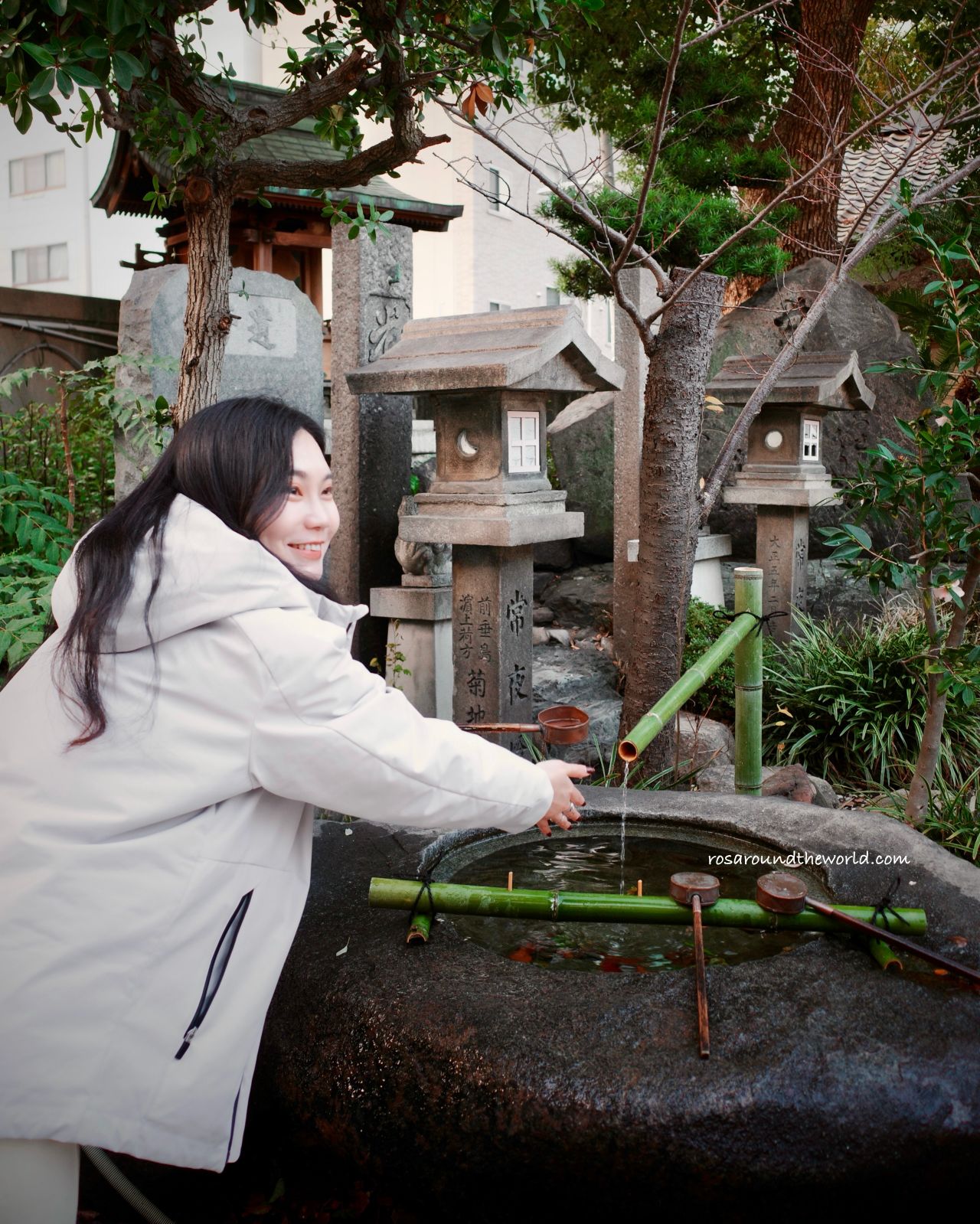 【大阪景點】難波八阪神社交通、必買御守&詩籤，超可愛獅子頭神殿！