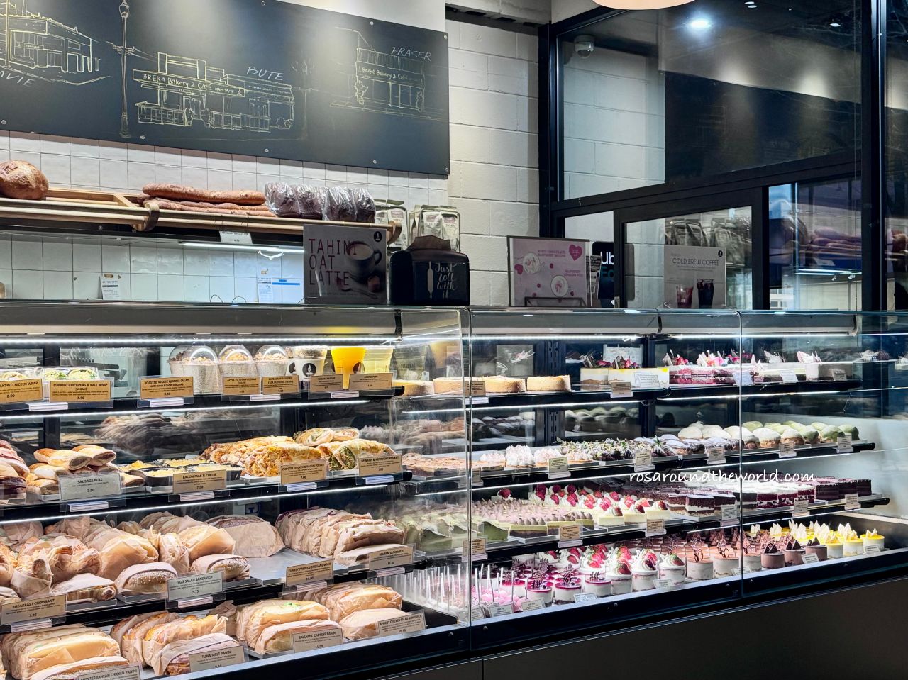 【溫哥華美食】Breka Bakery溫哥華唯一24小時咖啡廳/平價蛋糕店 - 第3張圖 【溫哥華美食】Breka Bakery溫哥華唯一24小時咖啡廳/平價蛋糕店