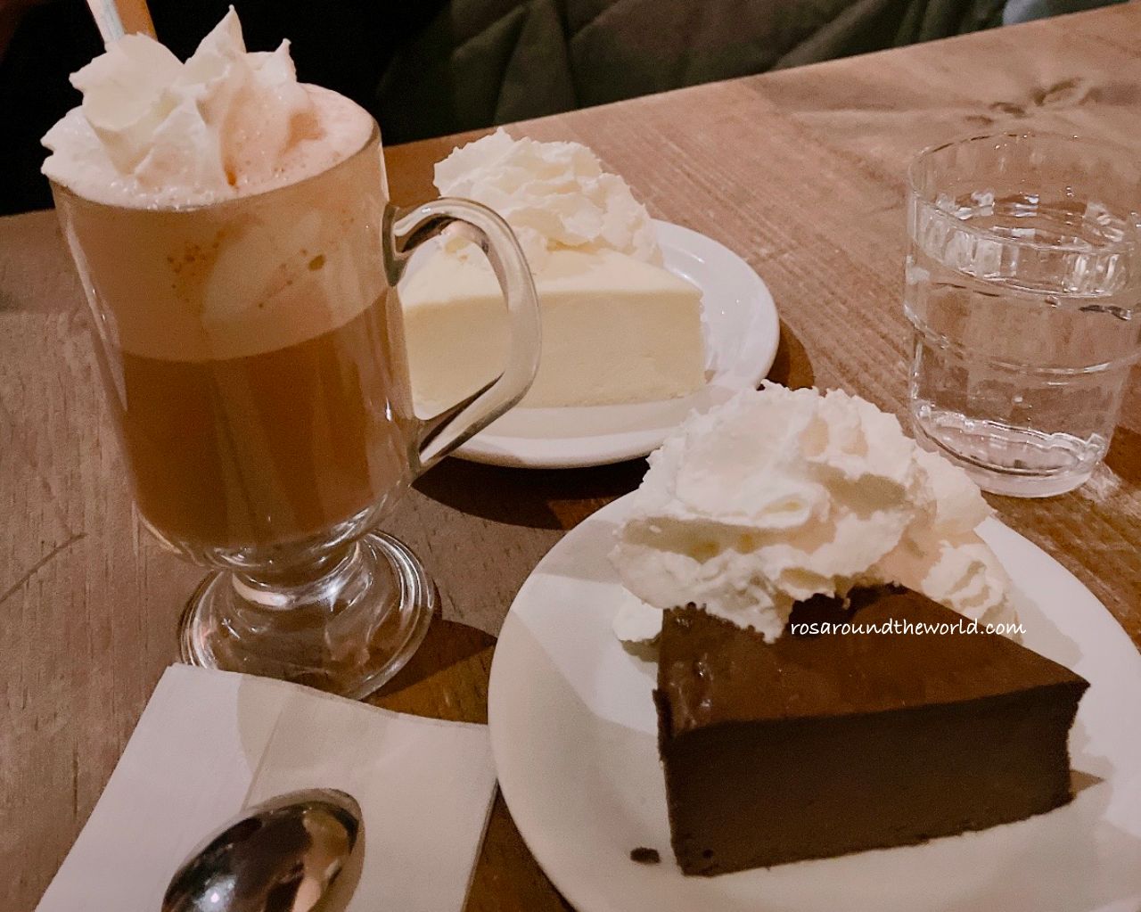【溫哥華美食】Breka Bakery溫哥華唯一24小時咖啡廳/平價蛋糕店 - 第11張圖 【溫哥華美食】Breka Bakery溫哥華唯一24小時咖啡廳/平價蛋糕店