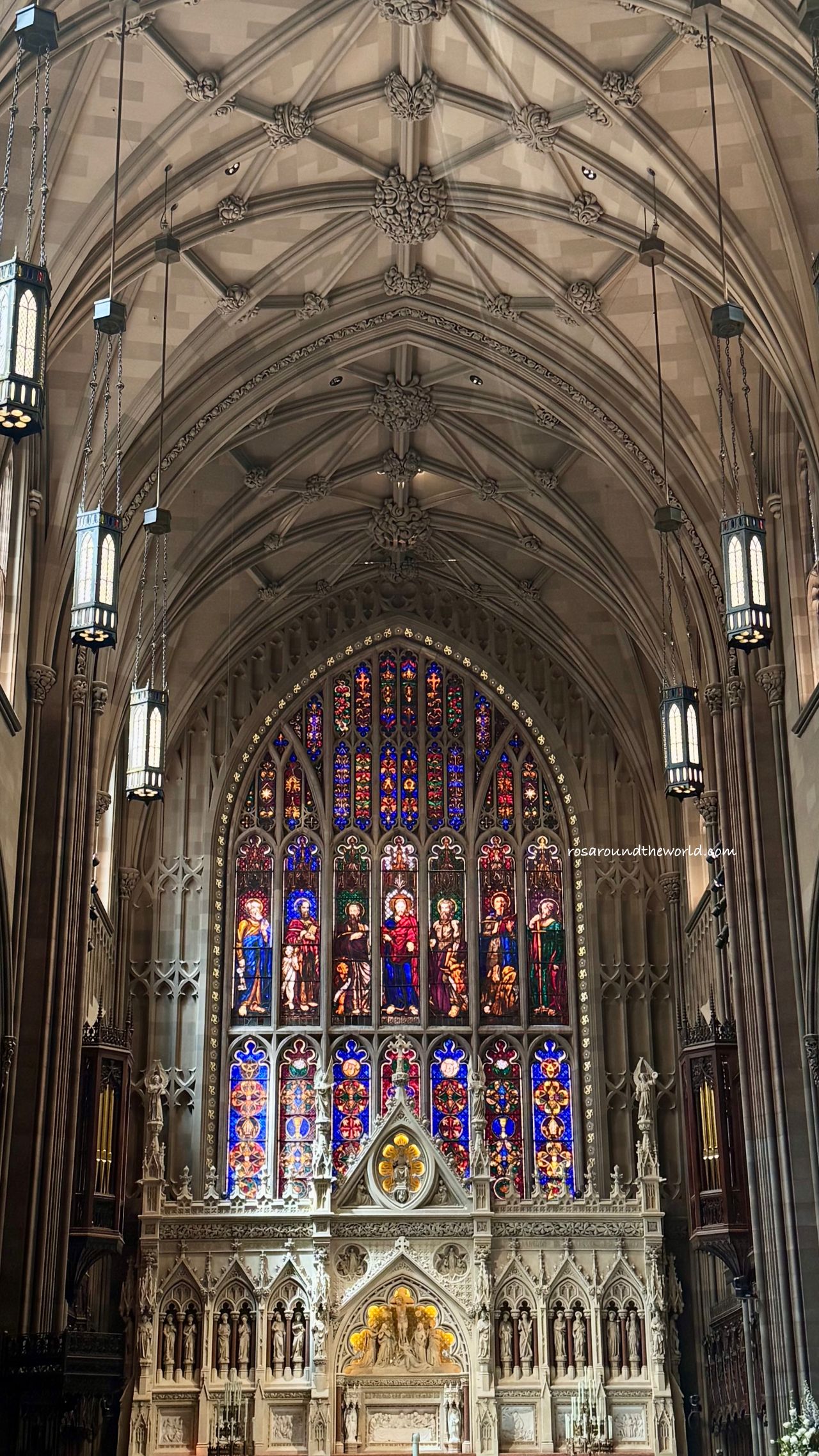【紐約免費景點】三一教堂 Trinity Church，漢密爾頓就長眠於此！