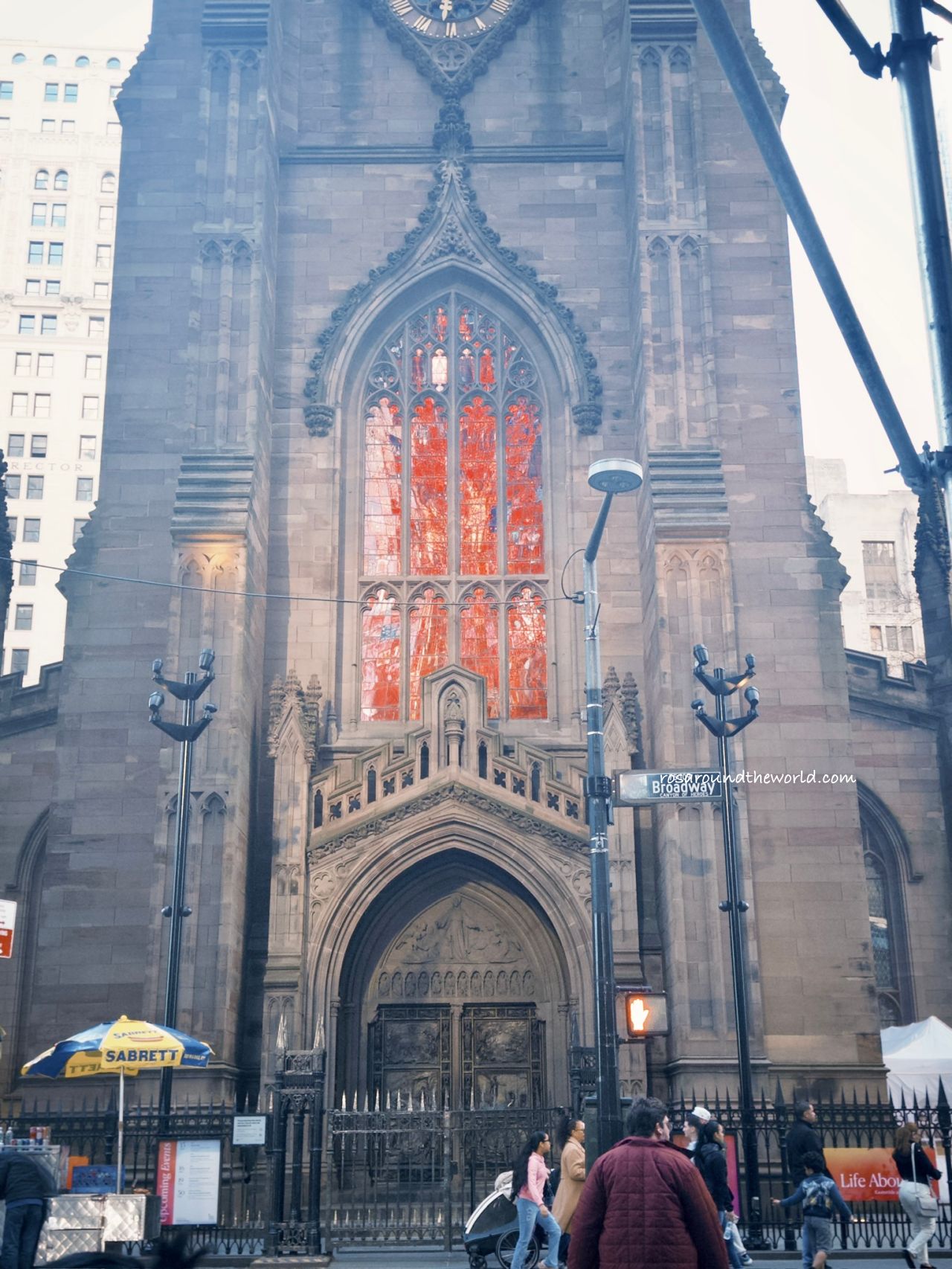 【紐約免費景點】三一教堂 Trinity Church，漢密爾頓就長眠於此！
