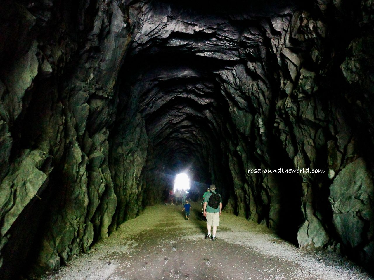 【溫哥華近郊景點】Othello Tunnels百年隧道,夏天避暑勝地 - 第5張圖 【溫哥華近郊景點】Othello Tunnels百年隧道,夏天避暑勝地